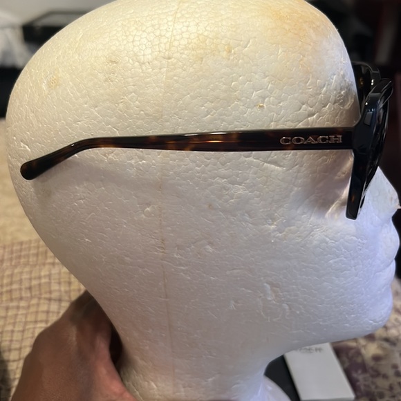 Tortes shell sunglasses. New without tags. Coach on both sides of sunglasses. - Picture 5 of 6